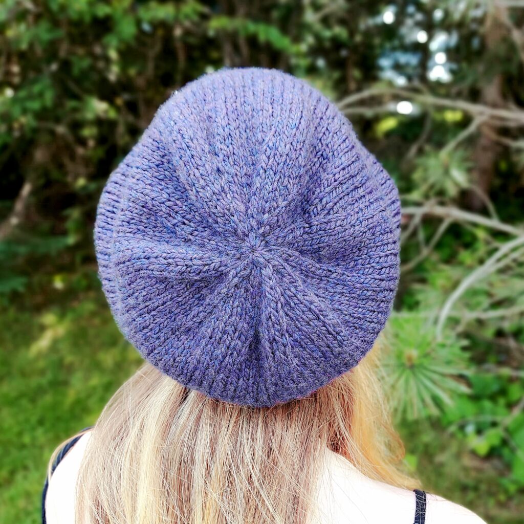 simple bulky slouch beanie back view